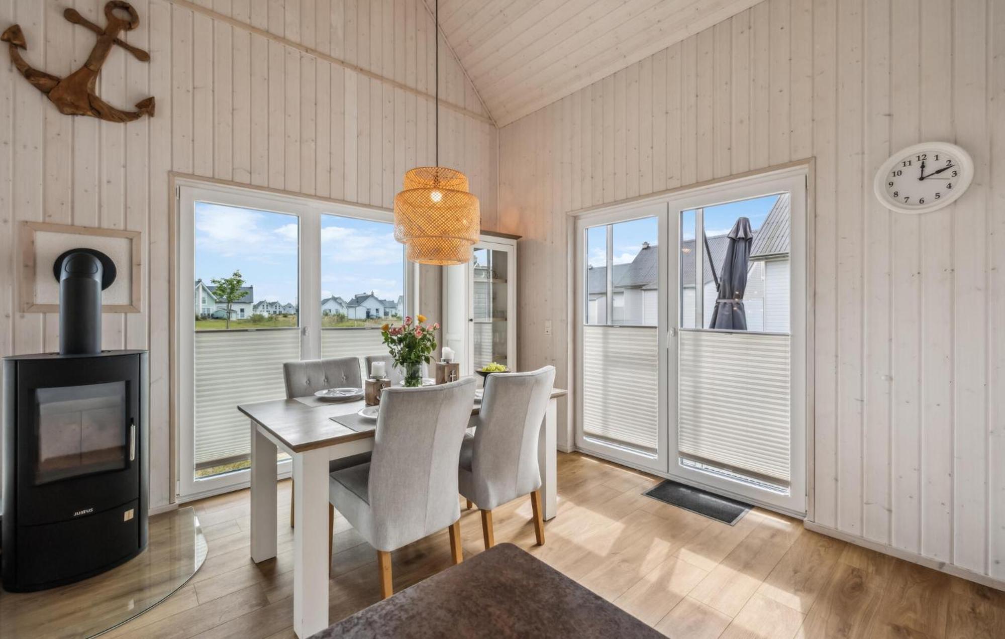 Awesome Home In Ostseeresort Olpenitz With Sauna Exterior photo